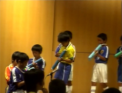 ���}��̗l�q