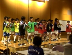 ���}��̗l�q